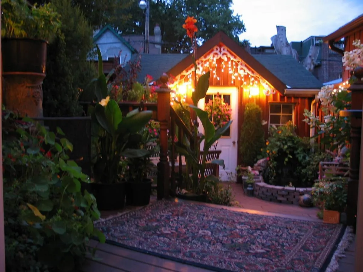 Guest house A Seaton Dream Hotel Toronto