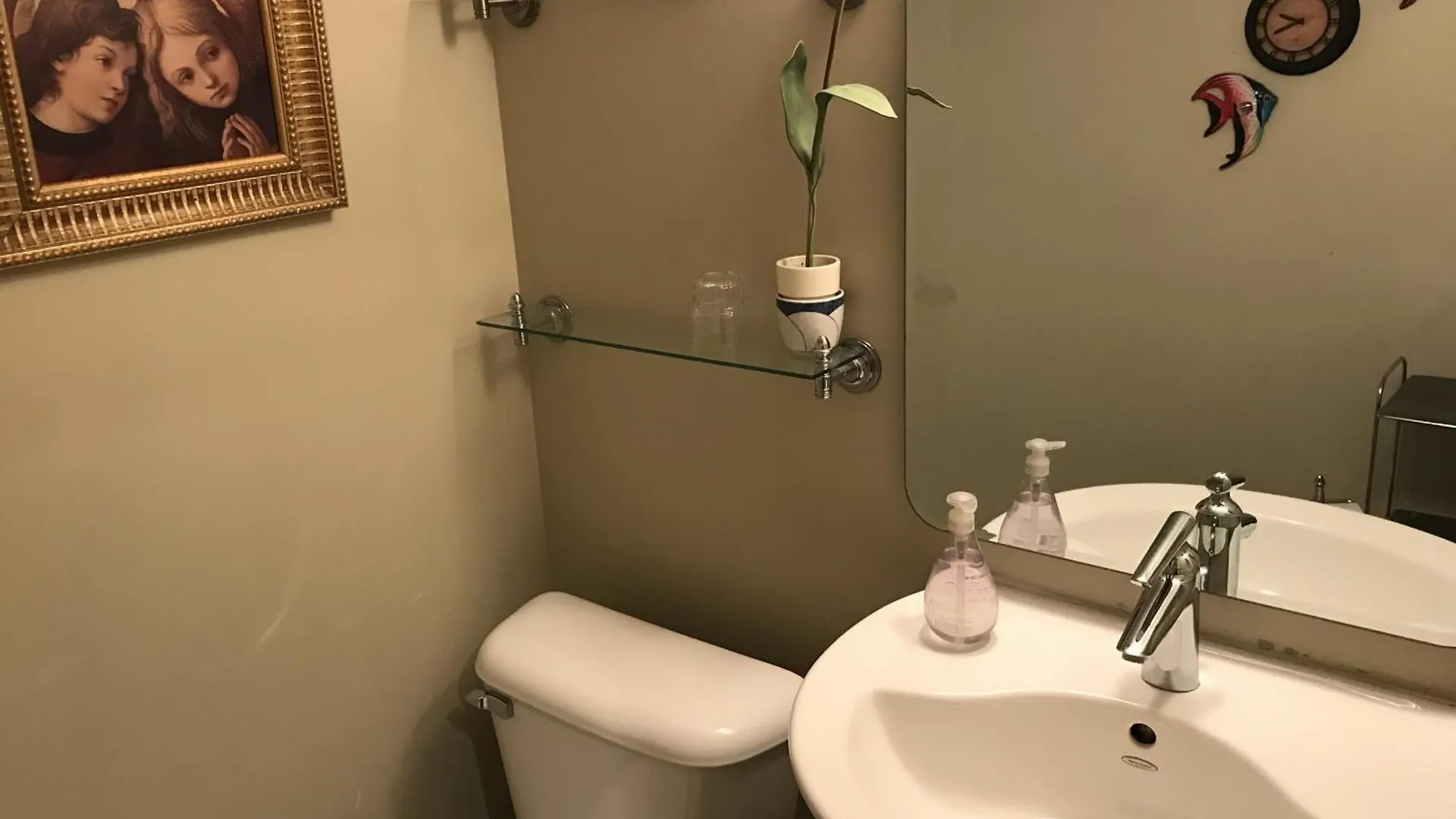 ** Guest house A Seaton Dream Hotel Toronto Canada