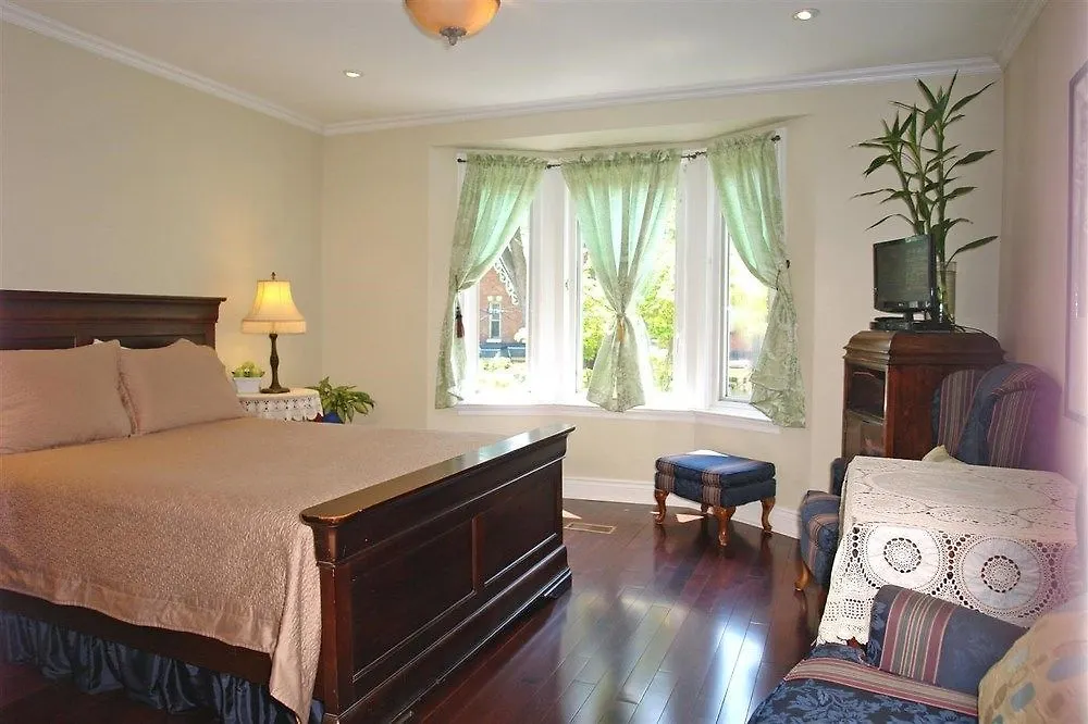 A Seaton Dream Hotel Toronto